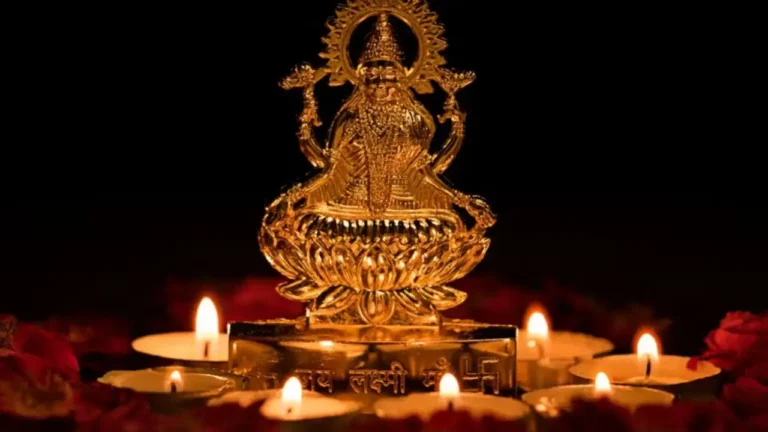 Diwali 2025 Date: 20 अक्टूबर को मनाई जाएगी दीपावली, जानिए लक्ष्मी पूजा मुहूर्त और पंचांग तिथि